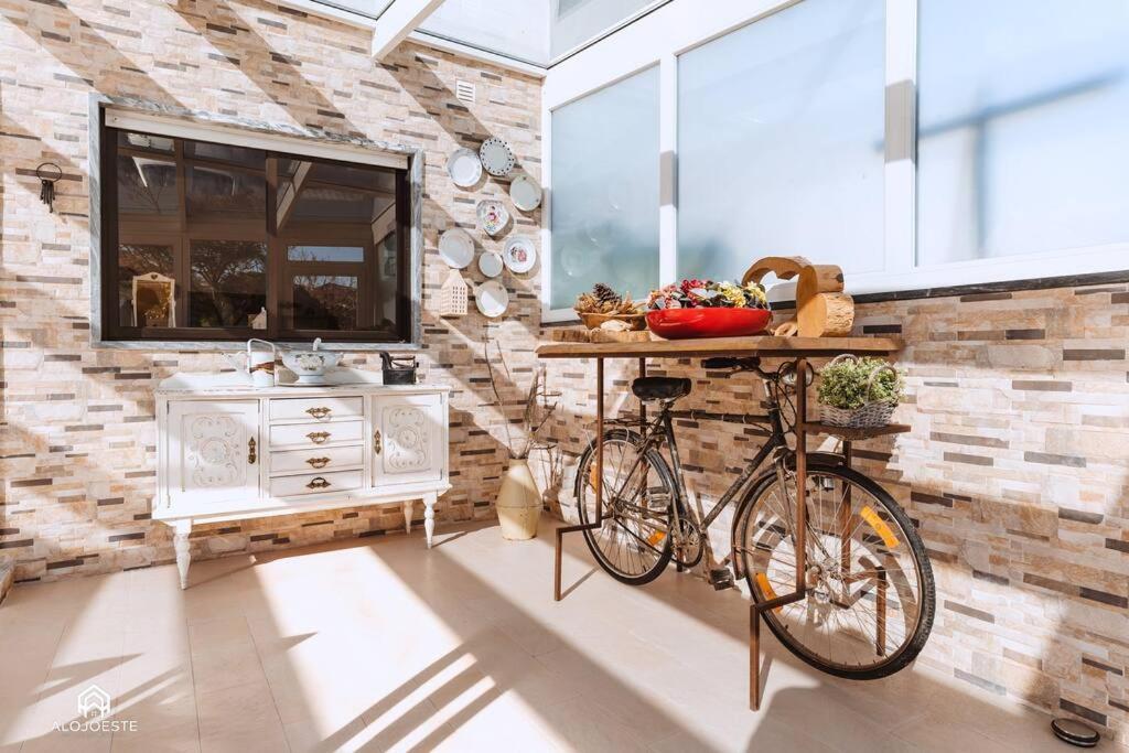 Casa Do Patio - 3 Bedrooms, Ponte Rol Torres Vedras Eksteriør billede