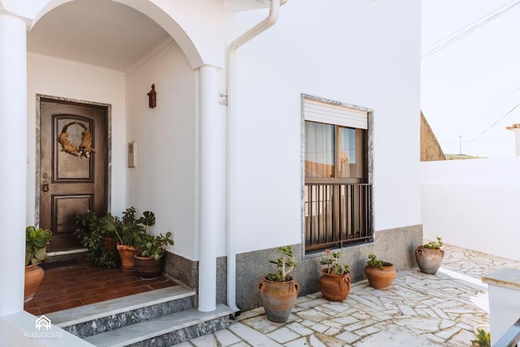 Casa Do Patio - 3 Bedrooms, Ponte Rol Torres Vedras Eksteriør billede