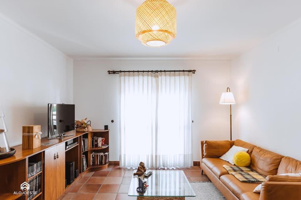 Casa Do Patio - 3 Bedrooms, Ponte Rol Torres Vedras Eksteriør billede