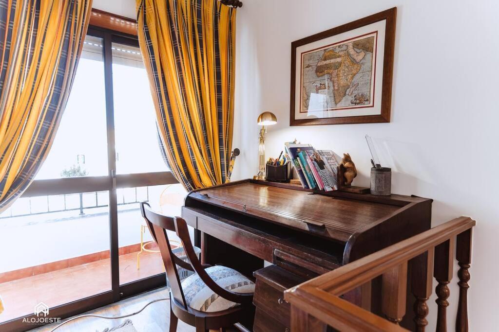 Casa Do Patio - 3 Bedrooms, Ponte Rol Torres Vedras Eksteriør billede