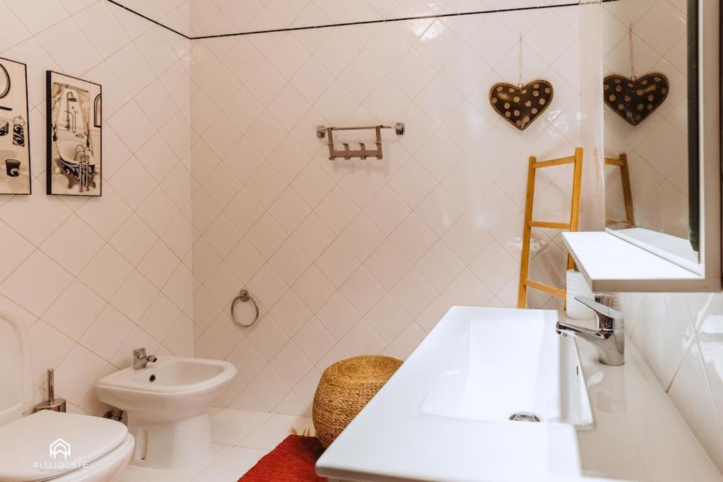 Casa Do Patio - 3 Bedrooms, Ponte Rol Torres Vedras Eksteriør billede