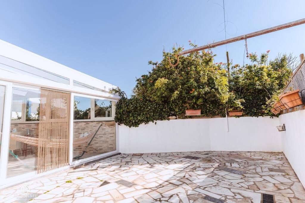 Casa Do Patio - 3 Bedrooms, Ponte Rol Torres Vedras Eksteriør billede