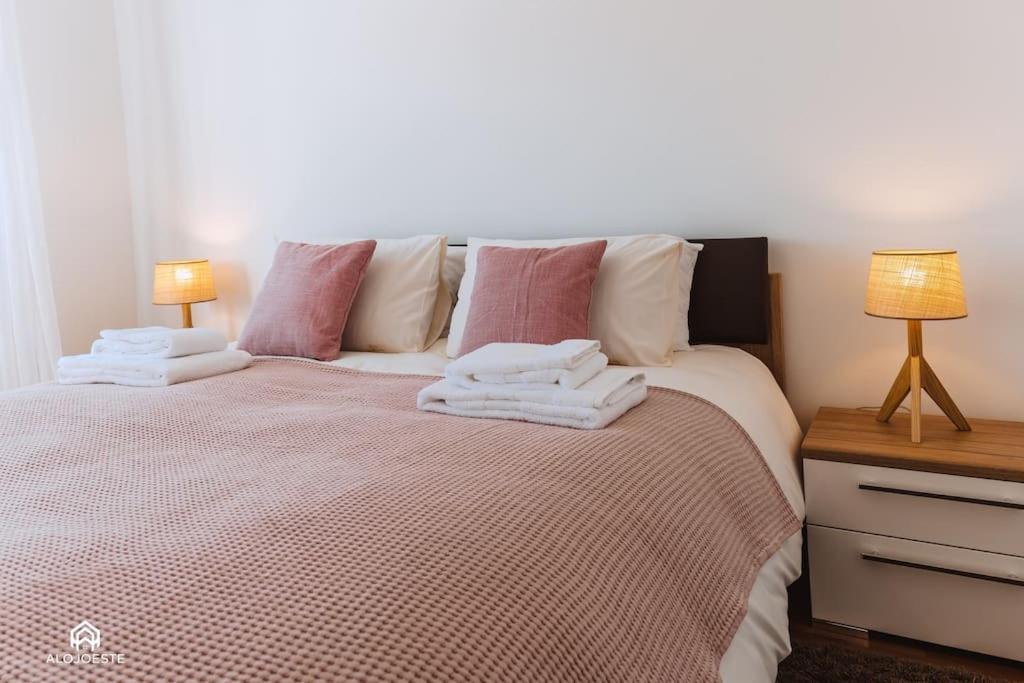 Casa Do Patio - 3 Bedrooms, Ponte Rol Torres Vedras Eksteriør billede
