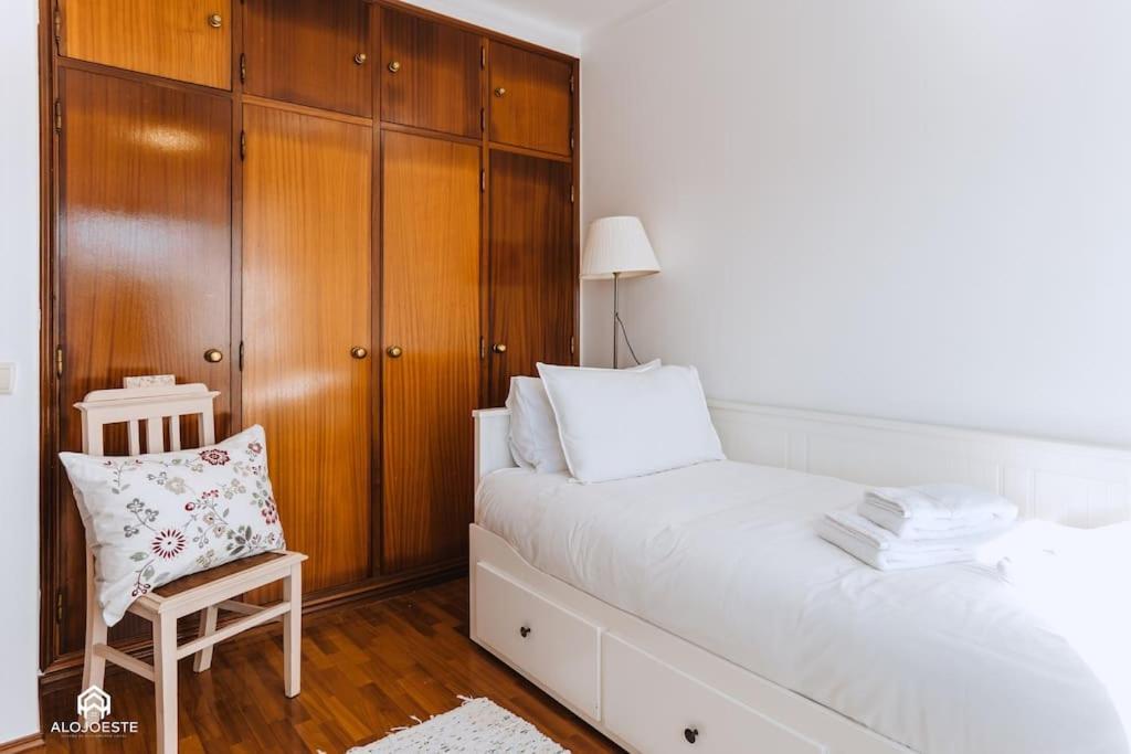 Casa Do Patio - 3 Bedrooms, Ponte Rol Torres Vedras Eksteriør billede